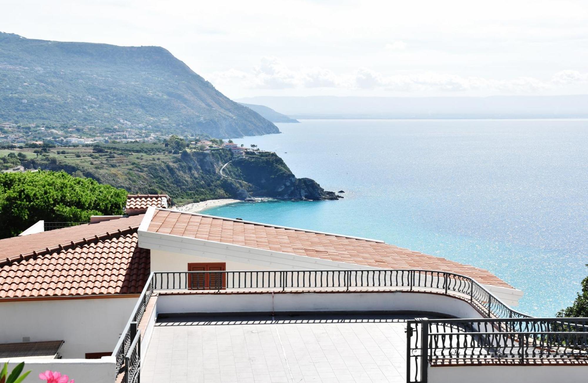 Calabria Beach Villa'S Capo Vaticano Ngoại thất bức ảnh